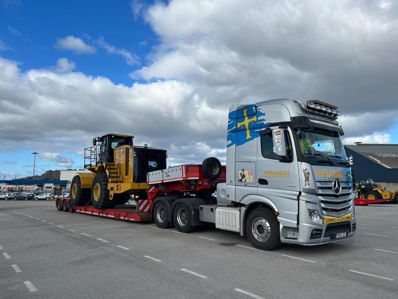 Renabal Transportes camion de transporte